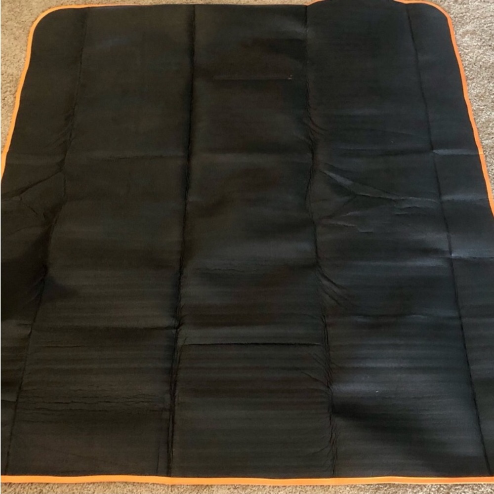 2025 Poshfest ORANGE Plaid PORTABLE Easy-Roll-Up BLANKET | Poshmark | POSH SHOWS - Picture 4 of 5